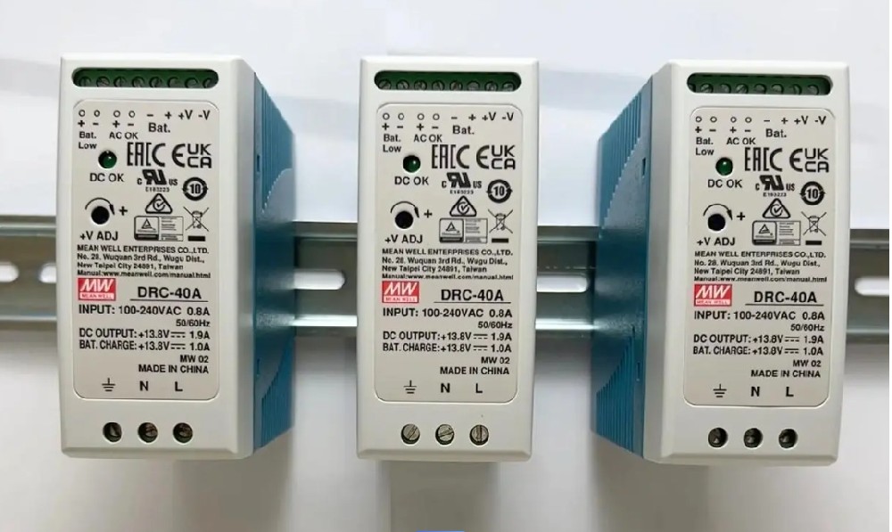 明緯封裝模塊電源，小巧精悍，為設(shè)備空間減負(fù)