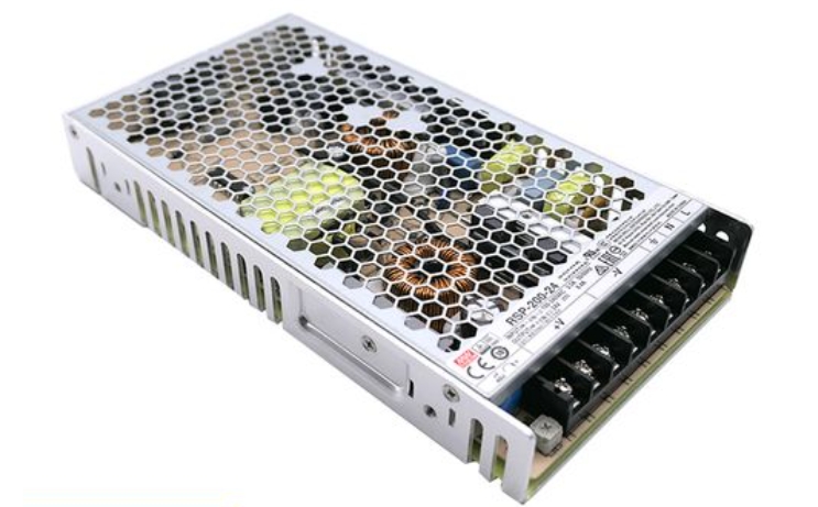 電量滿滿！明緯金屬快充神器，隨行充電新體驗(yàn)